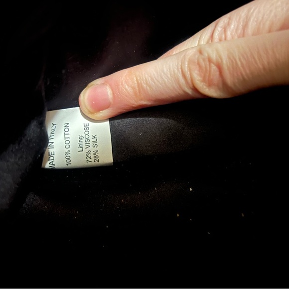 Chic navy Tote Bag with Silver Accents - Picture 5 of 8